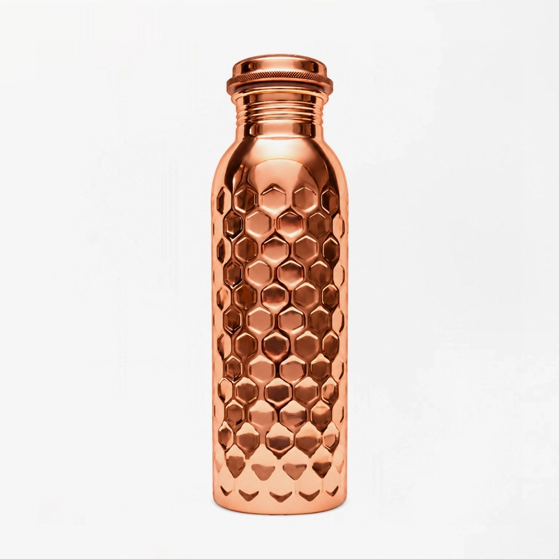 Bouteille en cuivre ayurvédique