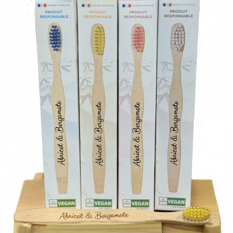 Brosse à dents enfants colorée en bambou